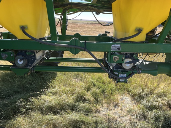 2006 John Deere 1835 Air Seeder