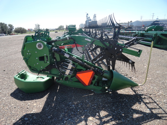 2020 John Deere 740D Header Combine
