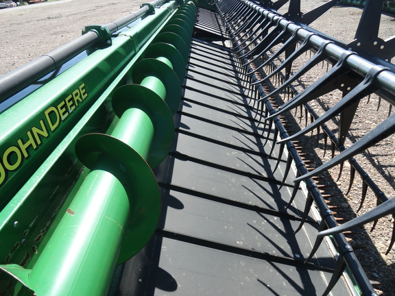 2020 John Deere 740D Header Combine