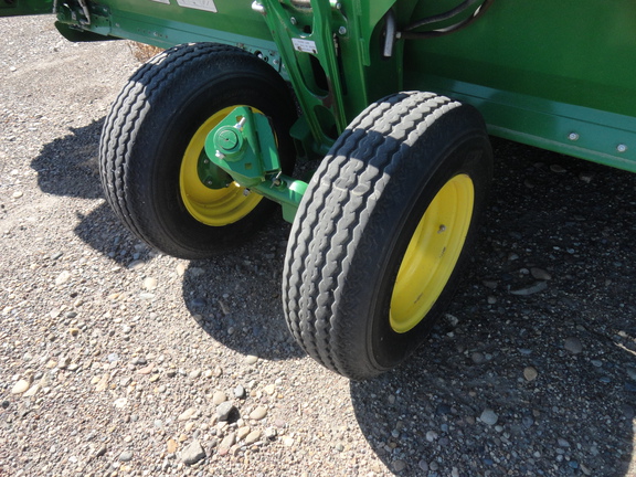 2020 John Deere 740D Header Combine