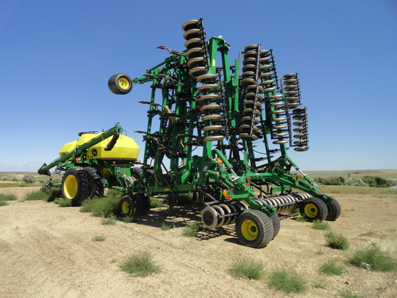 2017 John Deere 1830 Air Seeder