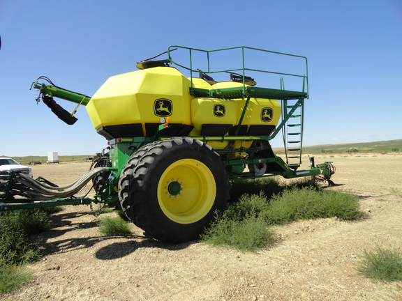 2017 John Deere 1830 Air Seeder