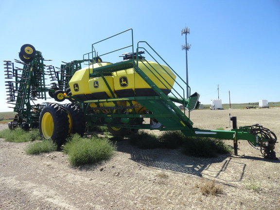 2017 John Deere 1830 Air Seeder