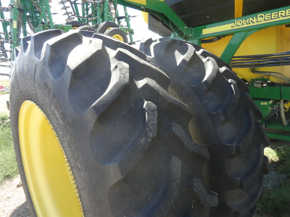 2017 John Deere 1830 Air Seeder