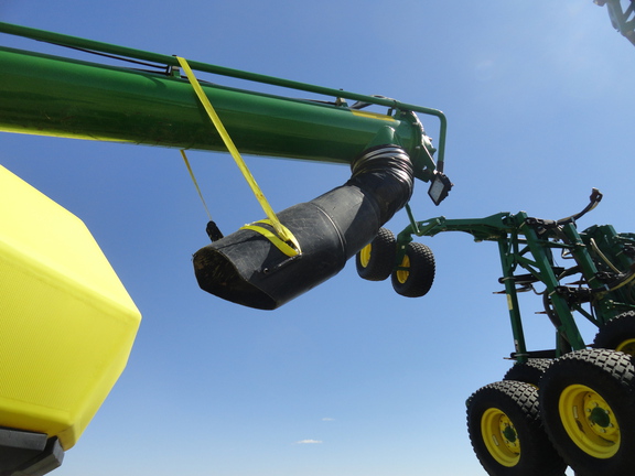 2017 John Deere 1830 Air Seeder