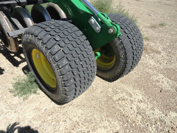 2017 John Deere 1830 Air Seeder