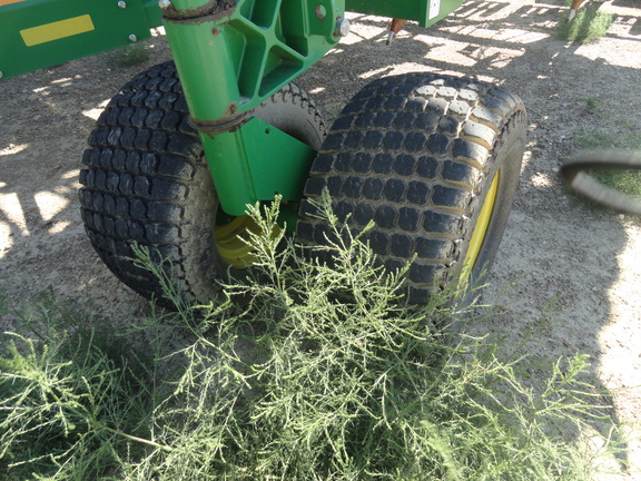 2017 John Deere 1830 Air Seeder
