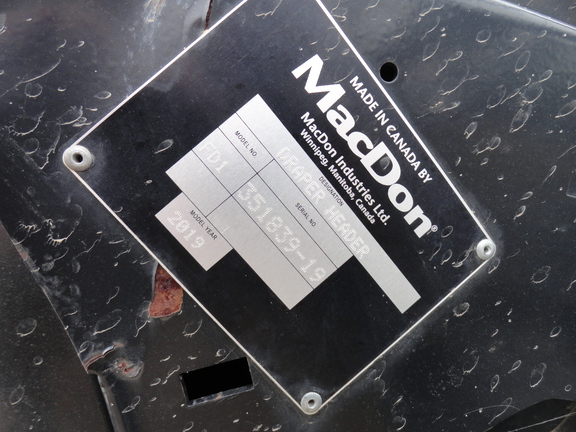 2019 MacDon FD140 Header Combine