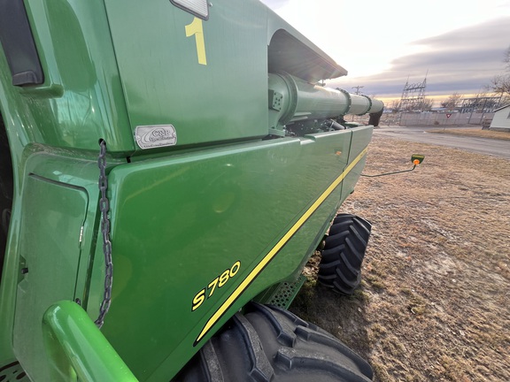2018 John Deere S780 Combine
