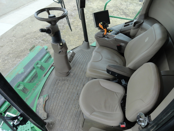 2018 John Deere S780 Combine