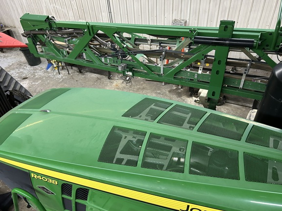 2020 John Deere R4038 Sprayer/High Clearance