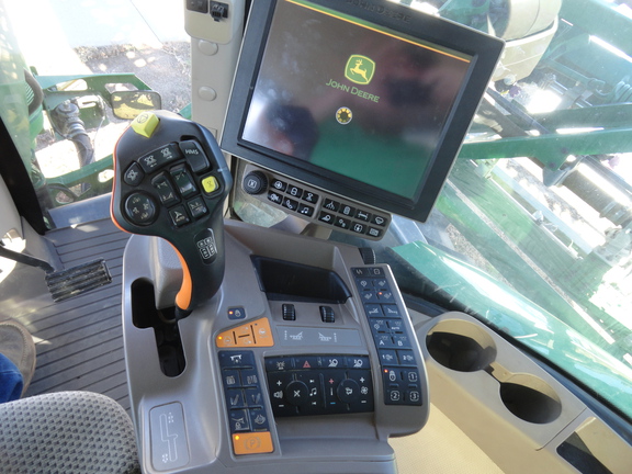 2020 John Deere R4038 Sprayer/High Clearance