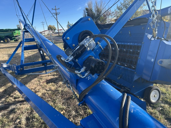 2014 Brandt 1070 Grain Auger
