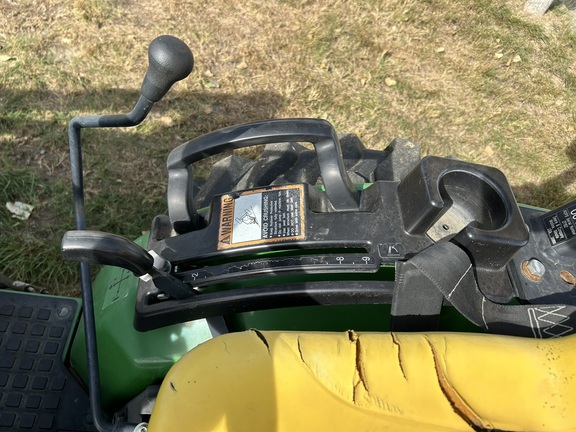 2012 John Deere 2720 CUT Tractor Compact