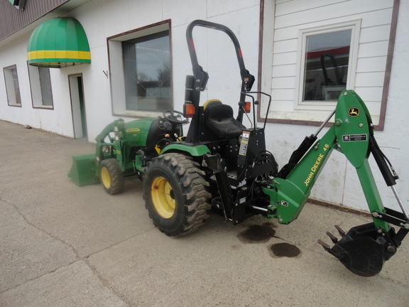 2012 John Deere 2720 CUT Tractor Compact