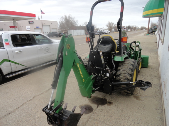 2012 John Deere 2720 CUT Tractor Compact