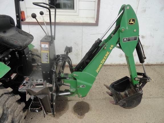 2012 John Deere 2720 CUT Tractor Compact