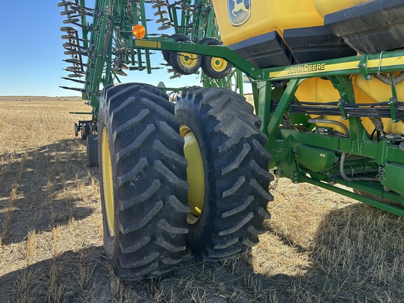 2018 John Deere 1830 Air Seeder