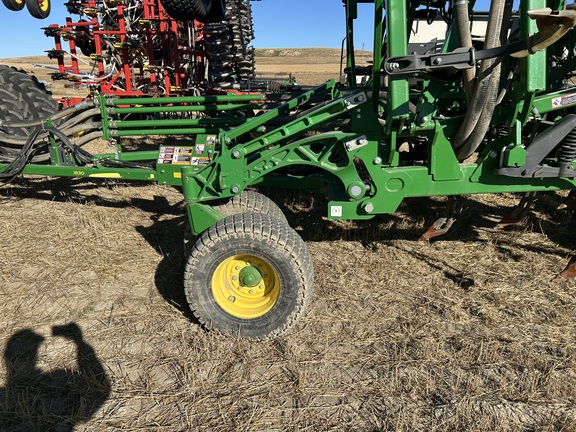 2018 John Deere 1830 Air Seeder