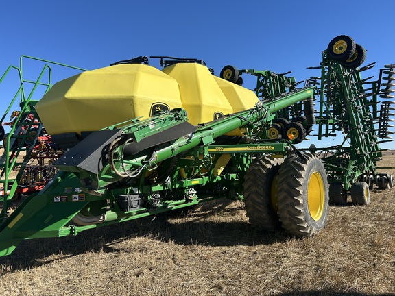 2018 John Deere 1830 Air Seeder