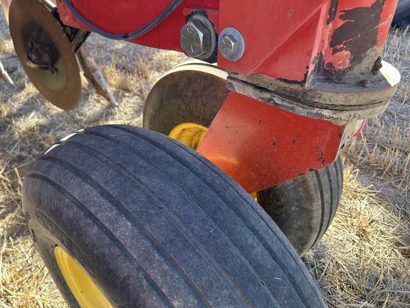 2005 Bourgault 5710 Air Seeder