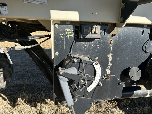 2005 Bourgault 5710 Air Seeder