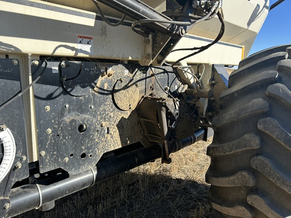 2005 Bourgault 5710 Air Seeder