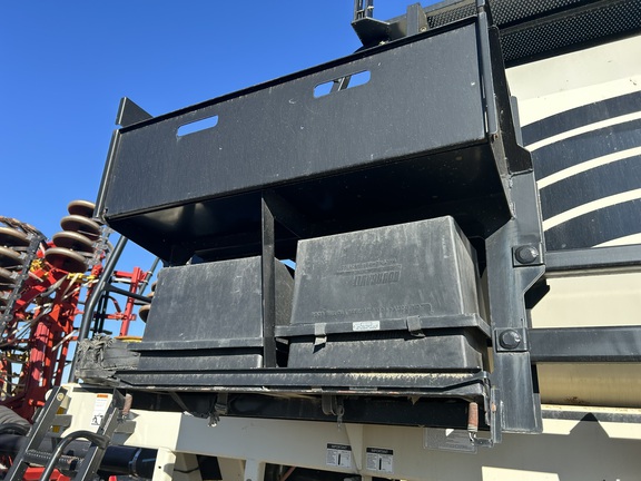 2005 Bourgault 5710 Air Seeder