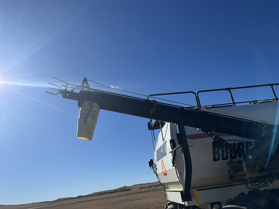 2005 Bourgault 5710 Air Seeder