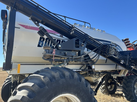 2005 Bourgault 5710 Air Seeder