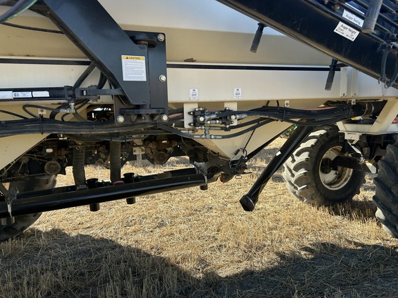 2005 Bourgault 5710 Air Seeder