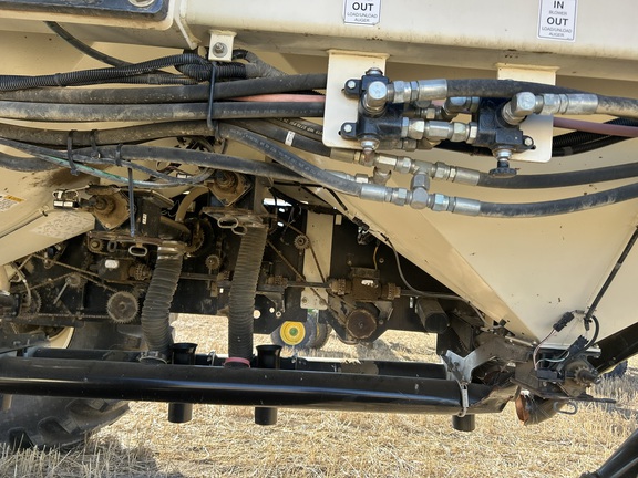 2005 Bourgault 5710 Air Seeder