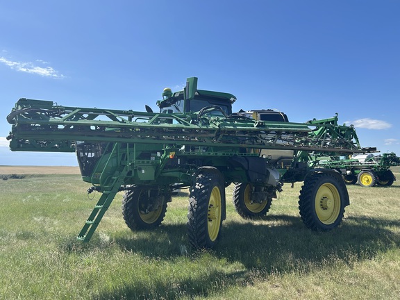 2022 John Deere 412R Sprayer/High Clearance