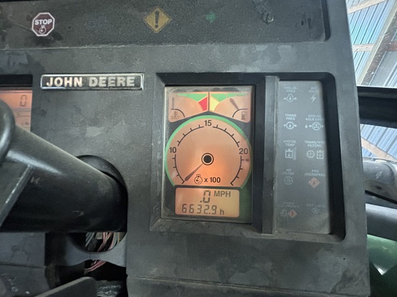 1996 John Deere 8570 Tractor 4WD