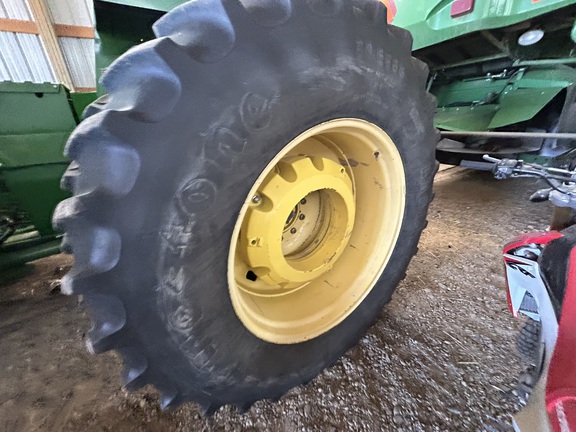 1996 John Deere 8570 Tractor 4WD