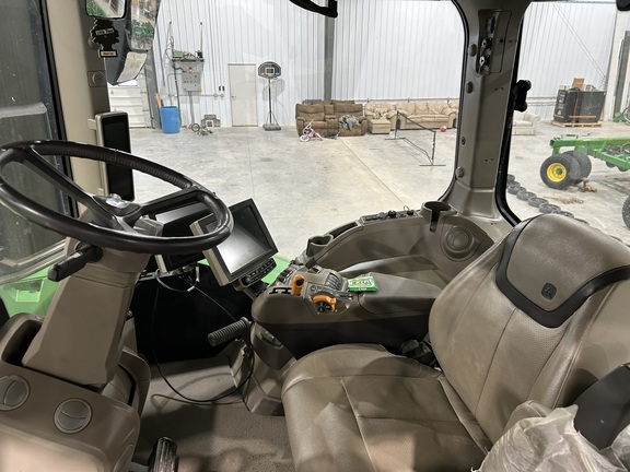 2022 John Deere 9RX 640 Tractor Rubber Track