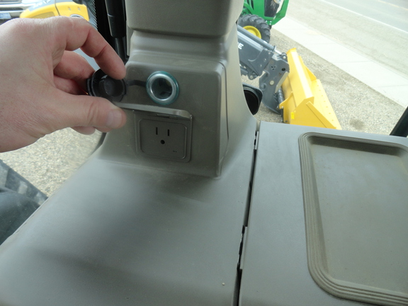 2022 John Deere 9RX 640 Tractor Rubber Track