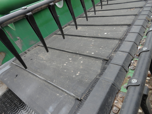 2019 John Deere 745FD Header Combine