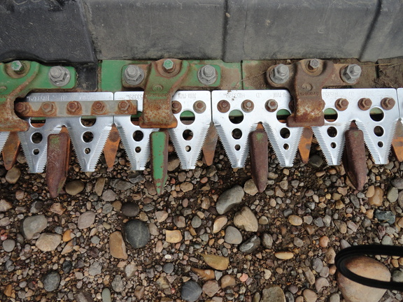 2019 John Deere 745FD Header Combine