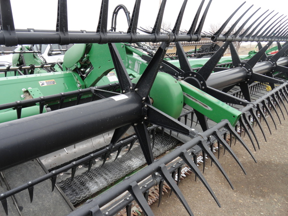 2019 John Deere 745FD Header Combine