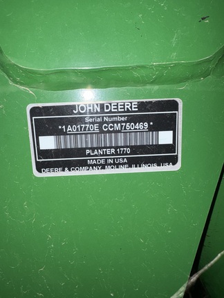 2012 John Deere 1770NT CCS Planter