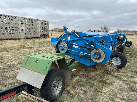 2015 Shelbourne XCV36 Header Combine