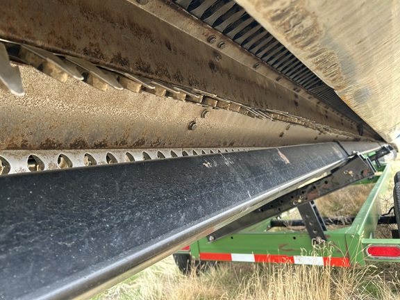 2015 Shelbourne XCV36 Header Combine