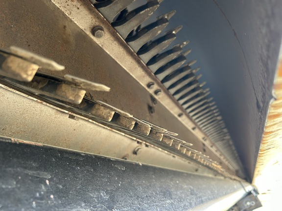 2015 Shelbourne XCV36 Header Combine