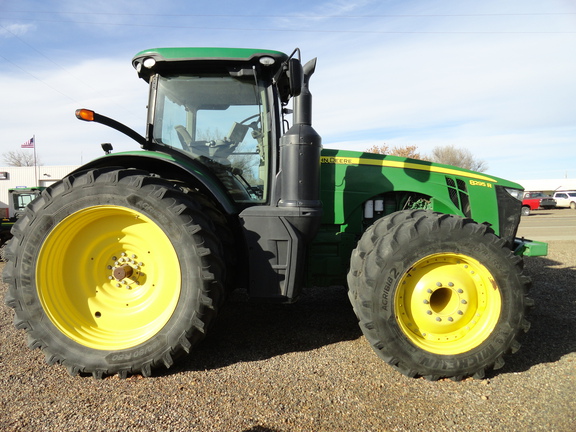 2014 John Deere 8295R Tractor