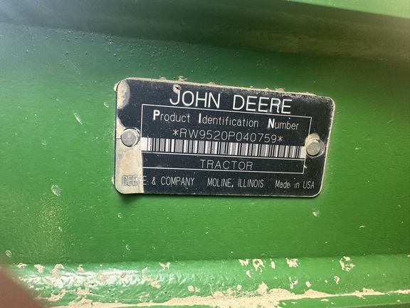 2006 John Deere 9520 Tractor 4WD