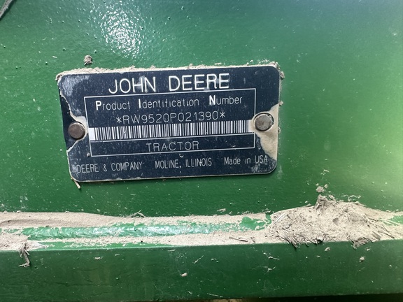 2004 John Deere 9520 Tractor 4WD