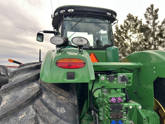 2013 John Deere 9560R Tractor 4WD