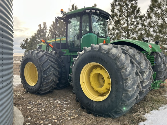 2013 John Deere 9560R Tractor 4WD