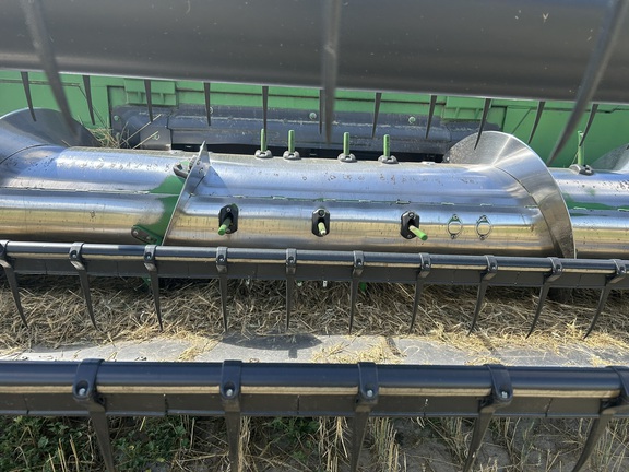 2013 John Deere 635F Header Combine